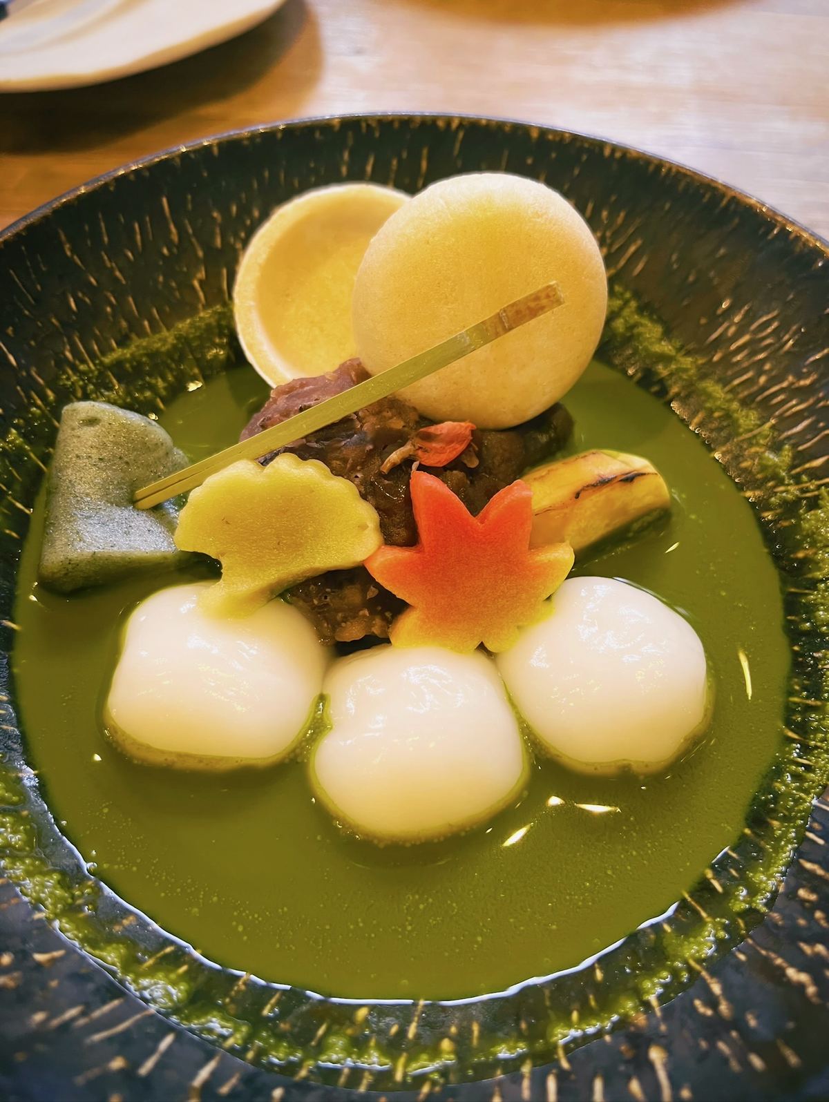 吹き寄せ白玉抹茶ぜんざい