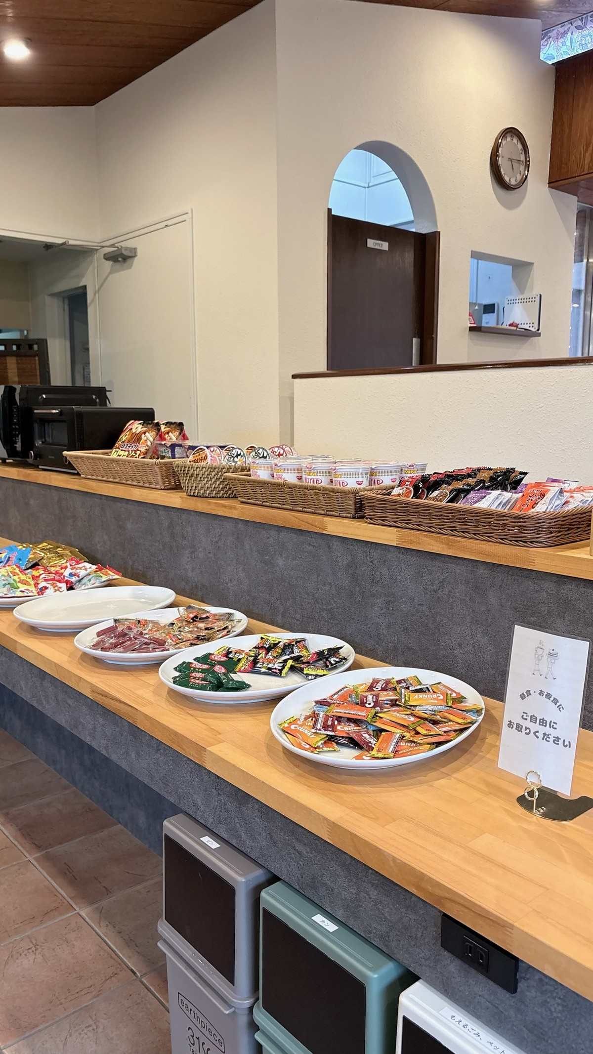 本館の軽食サービスのカウンター